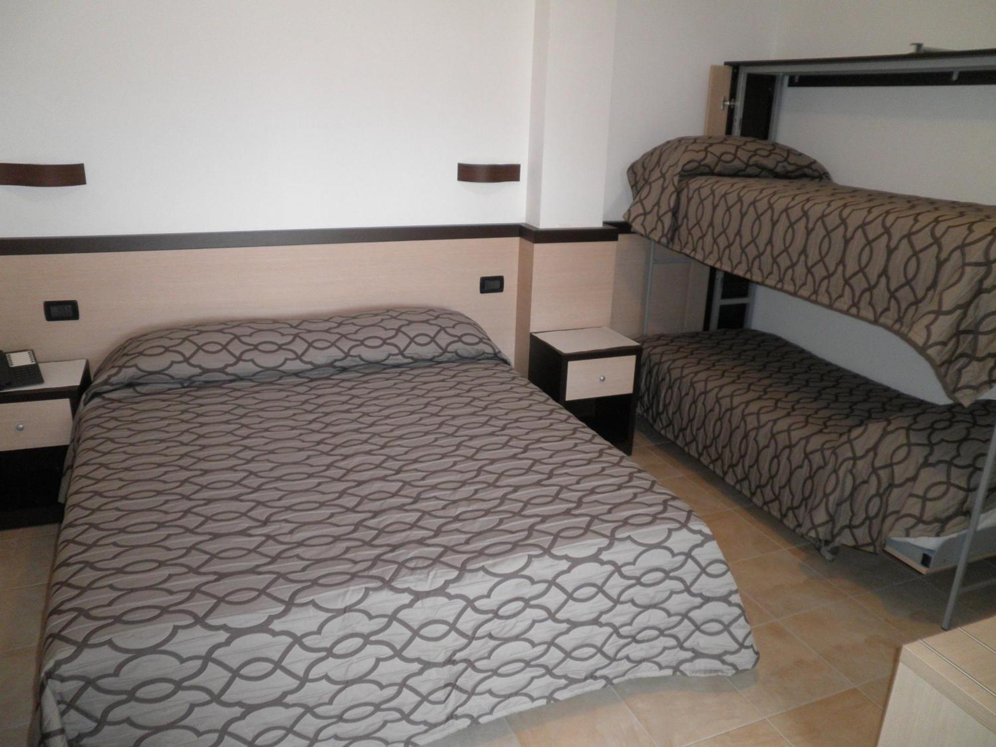 Albergo Il Giardino Foce Varano Exterior photo